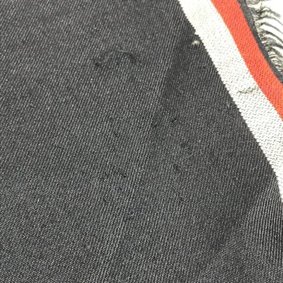 LOUIS VUITTON MP1702 LV logo Large fringe shawl scarf Stole/Shawl - Picture 6 of 10